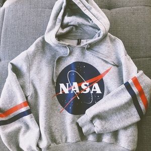 Cropped hoodie